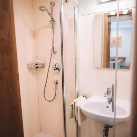 דירה Ferienwohnung In Bach Mit Garten Und Grill באך
